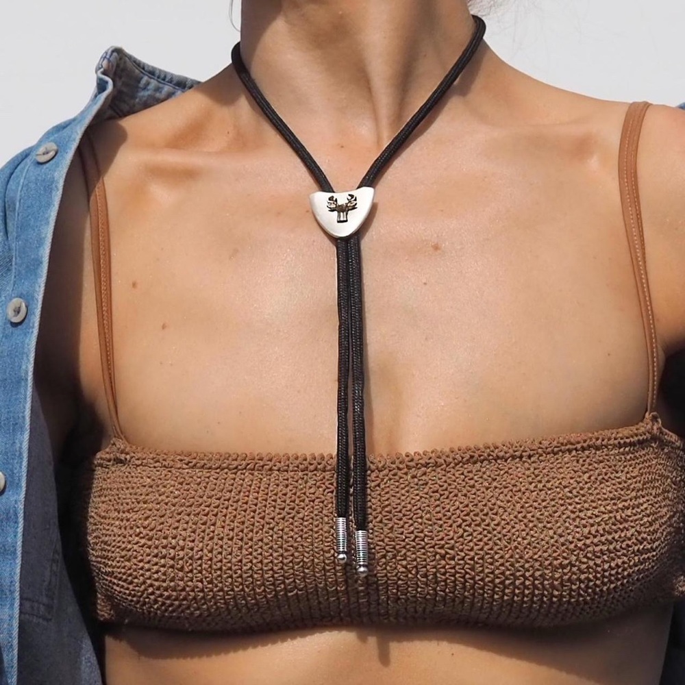 WESTERN COWBOYCORE DEER HEAD BOLO TIE - Picture 4 of 6